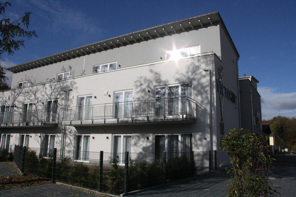 Отель Victoria Living Jockgrim Экстерьер фото