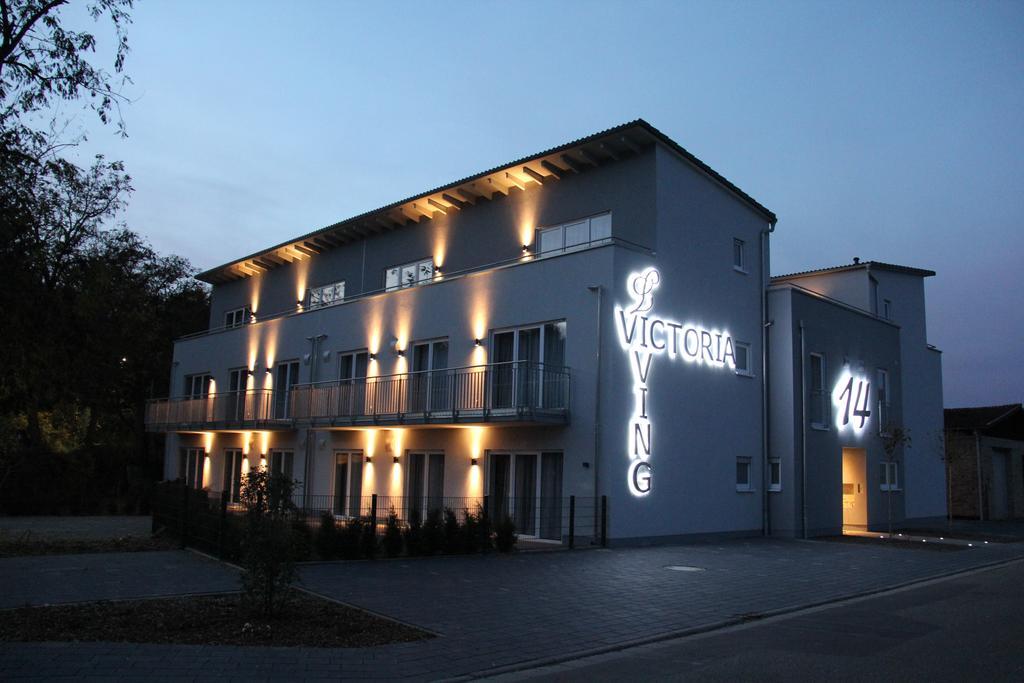 Отель Victoria Living Jockgrim Экстерьер фото